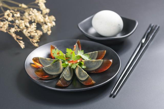 皮蛋再次成为关注对象！研究发现：高血脂吃皮蛋，身体或有6改善